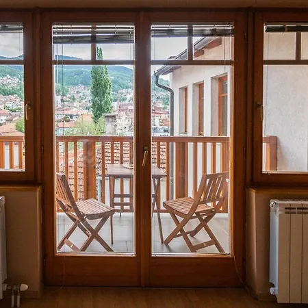 Duplex For Up To 12 People- Old Town