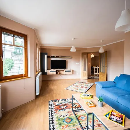 アパート Duplex For Up To 12 People- Old Town *