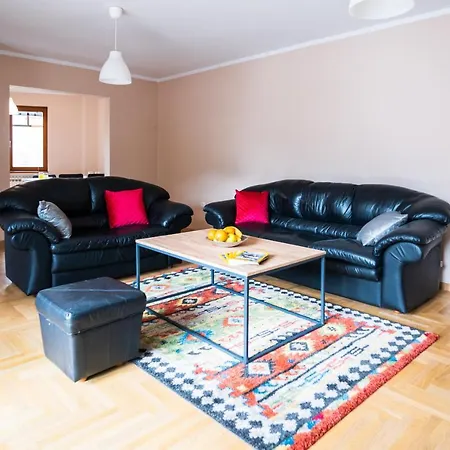 アパート Duplex For Up To 12 People- Old Town *
