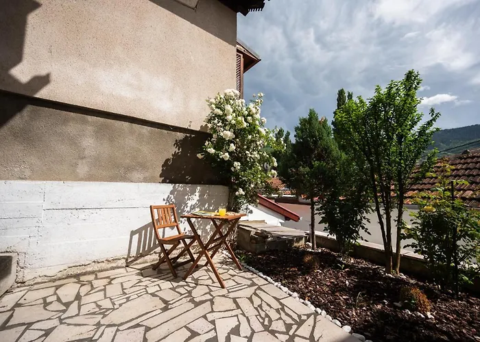 Duplex For Up To 12 People- Old Town Apartman